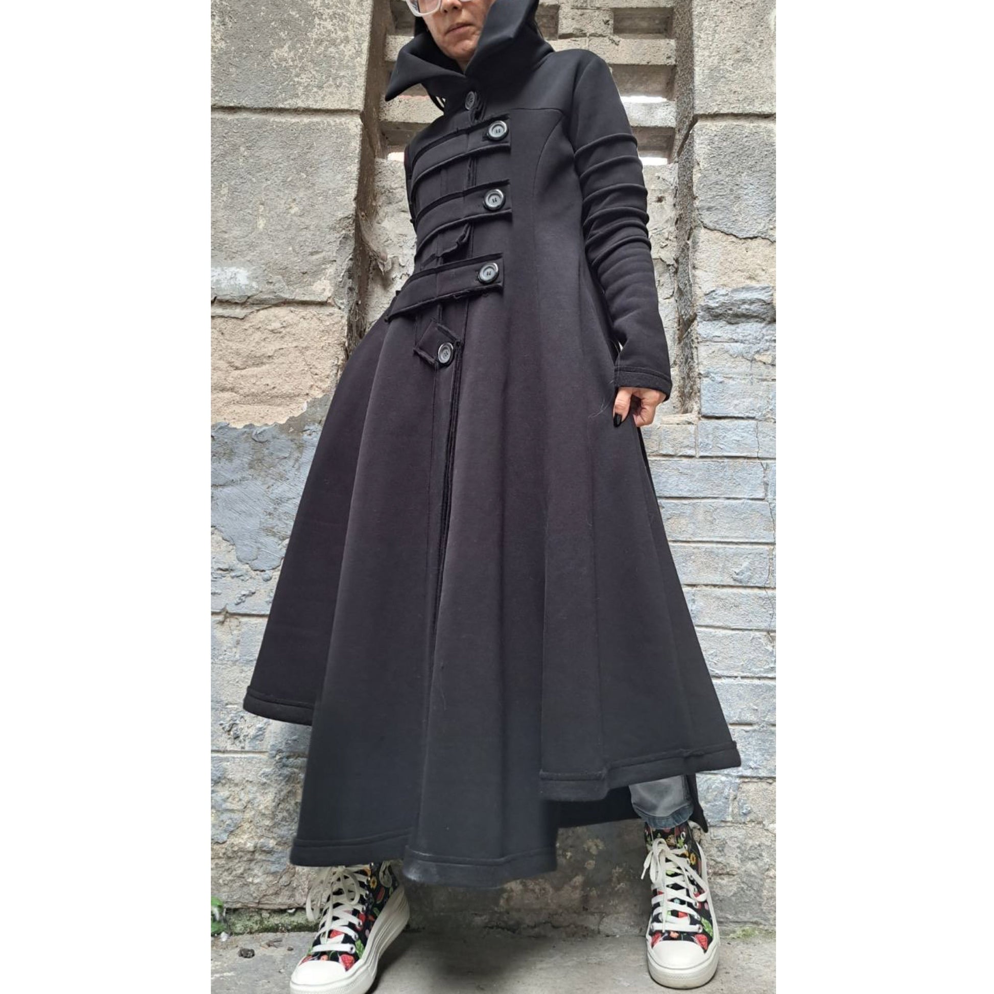 Extravagant Black Coat - Handmade clothing from AngelBySilvia - Top Designer Brands 