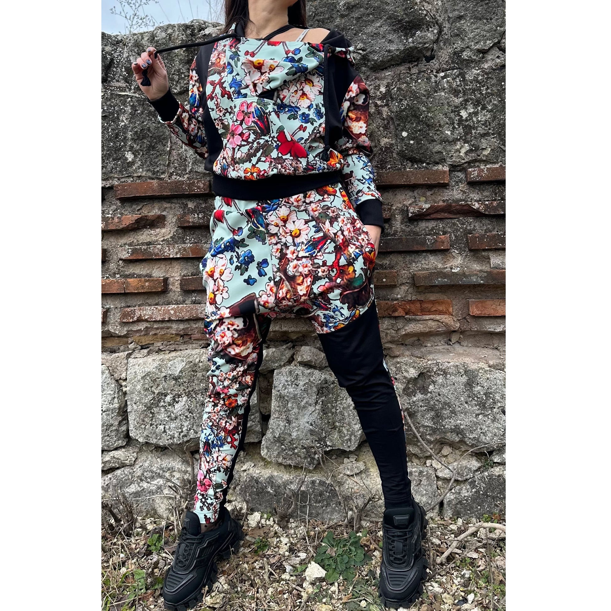 Colourful Outwear Woman Outfit - Handmade clothing from AngelBySilvia - Top Designer Brands 