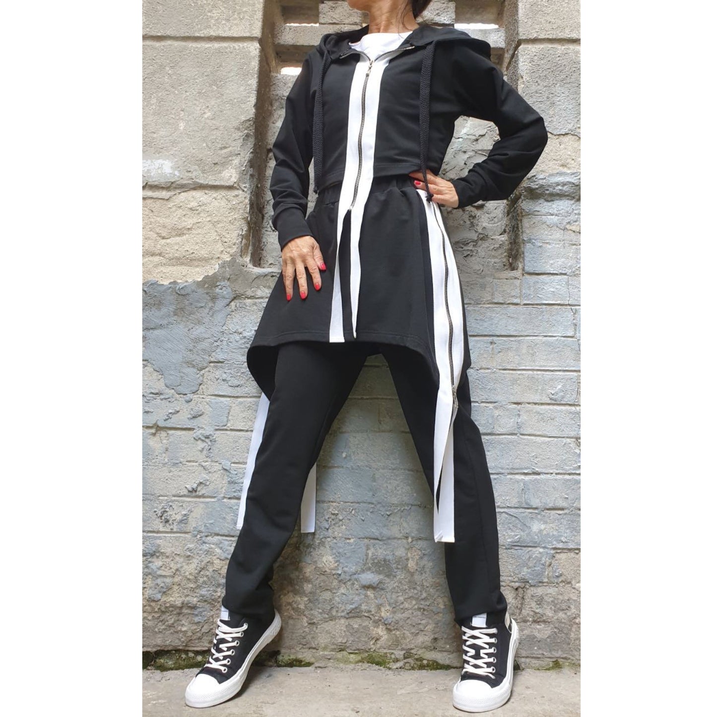 New Asymmetric Black White Outfit - Handmade clothing from AngelBySilvia - Top Designer Brands 