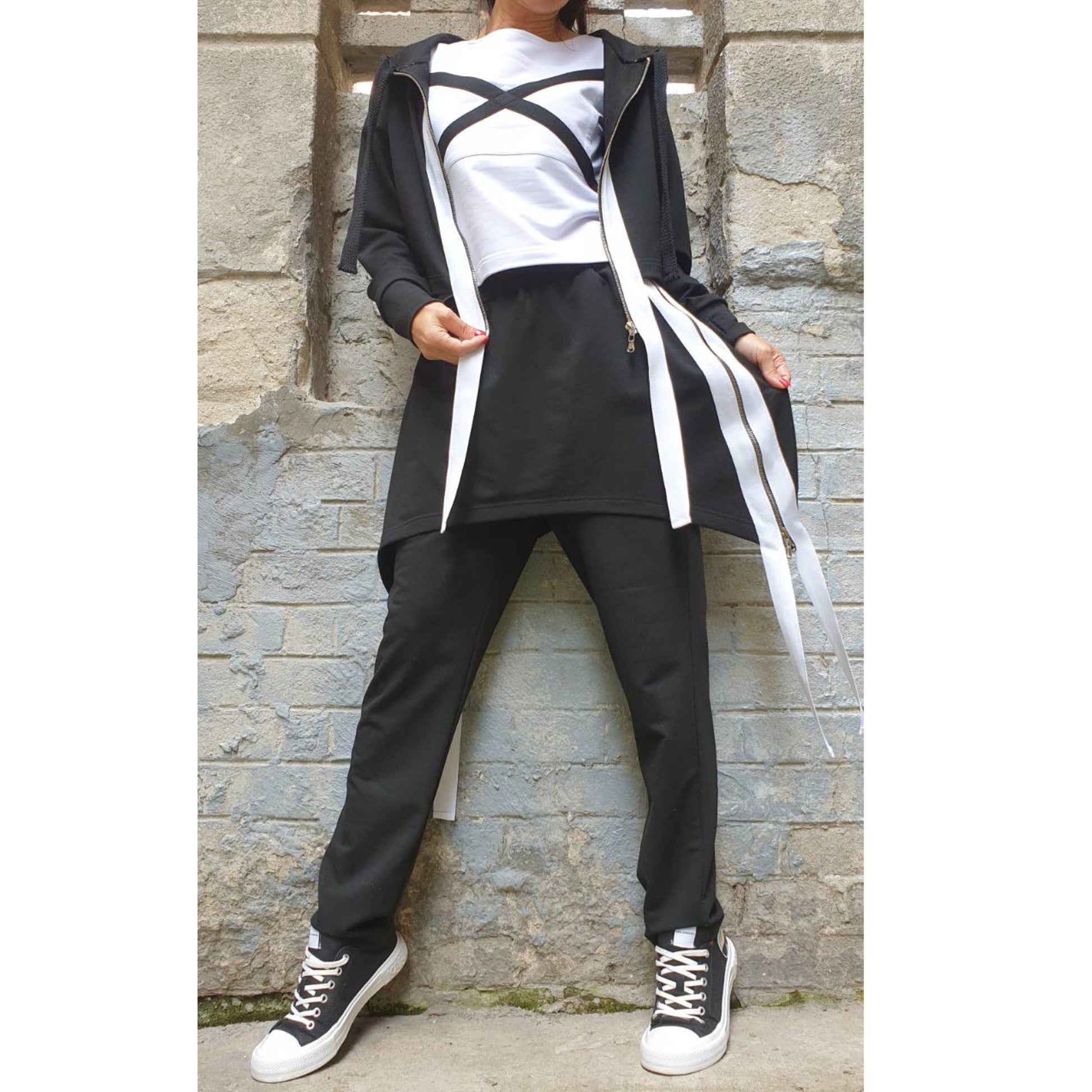 New Asymmetric Black White Outfit - Handmade clothing from AngelBySilvia - Top Designer Brands 