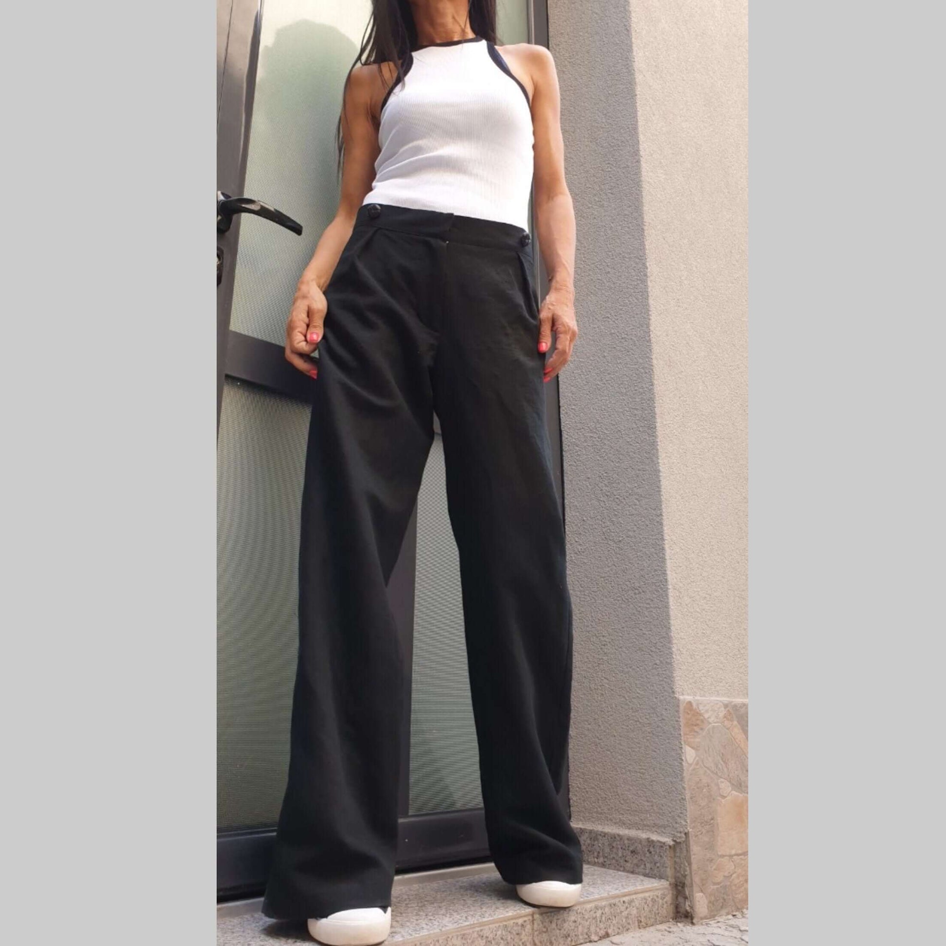 Comfortable Linen Trousers - Handmade clothing from AngelBySilvia - Top Designer Brands 