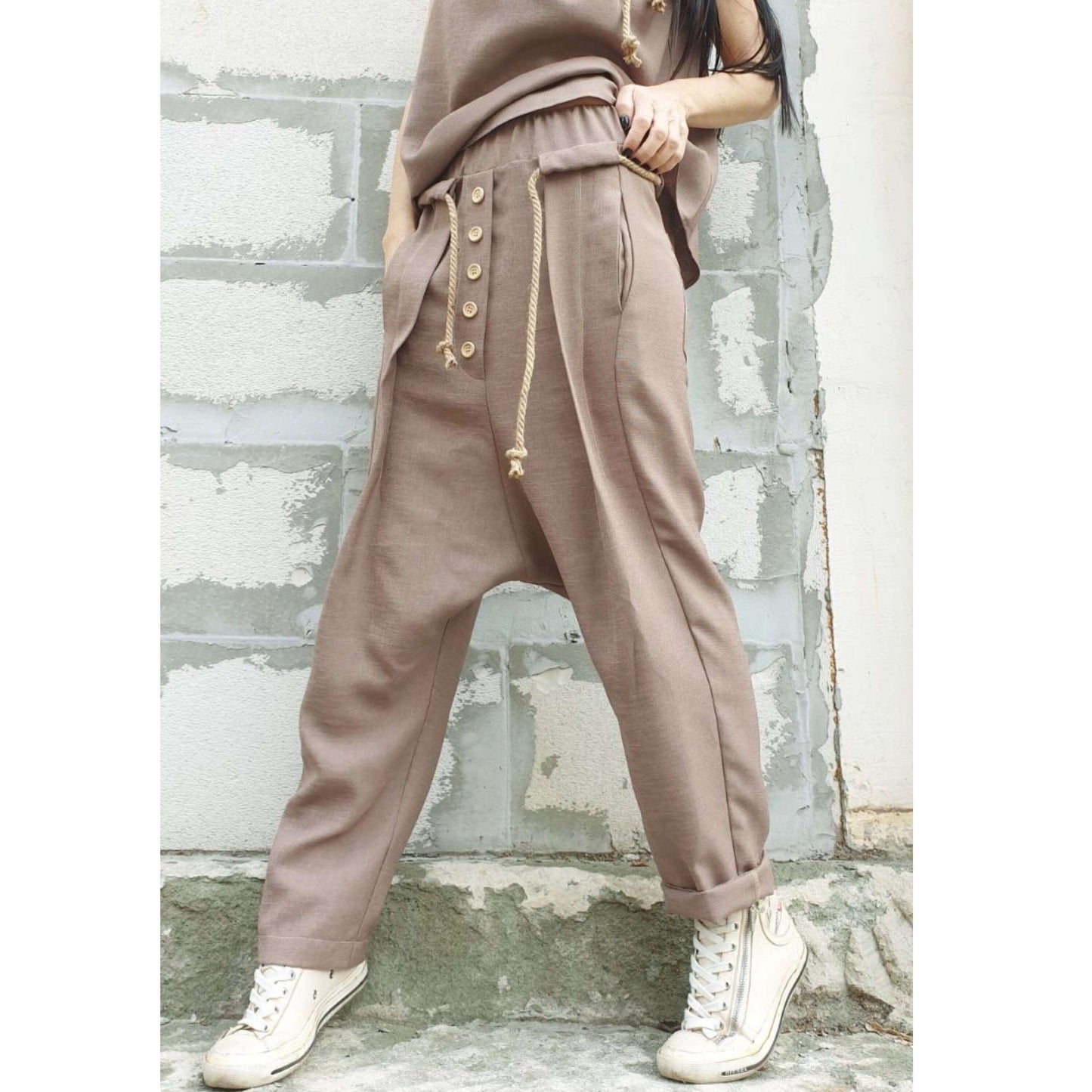 Extravagant Linen Trousers - Handmade clothing from AngelBySilvia - Top Designer Brands 