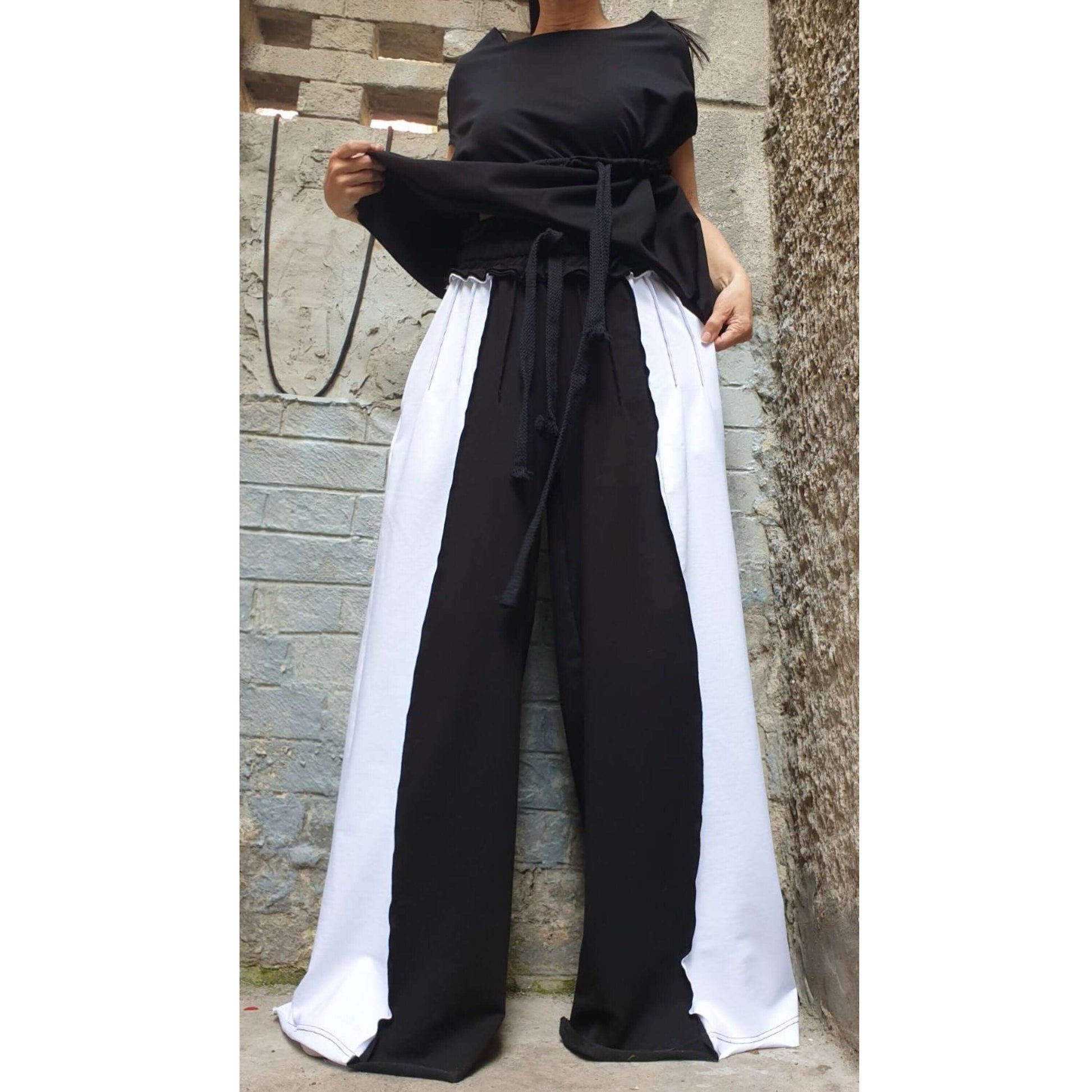 Extravagant Black White Set - Handmade clothing from AngelBySilvia - Top Designer Brands 