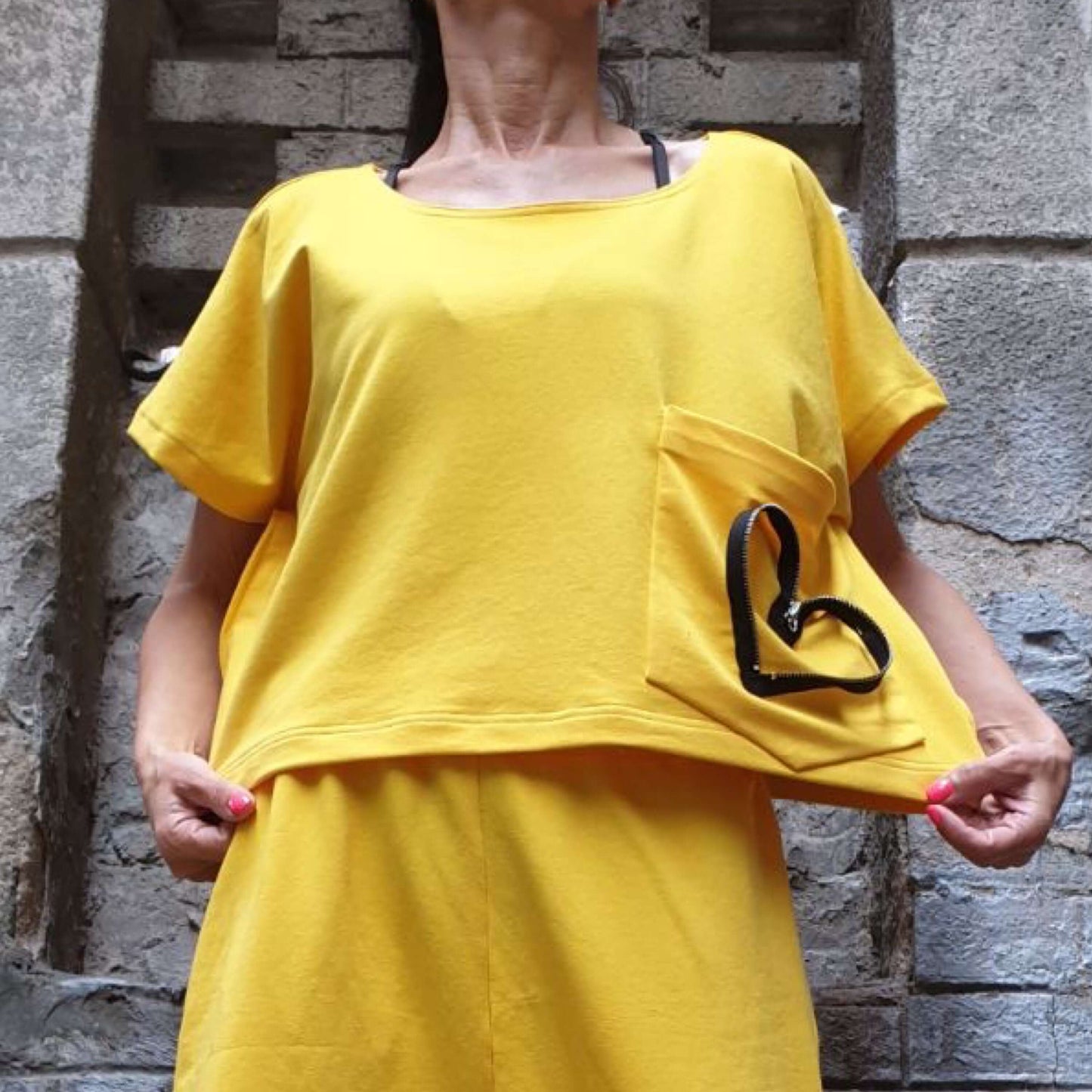 Loose Woman Top - Handmade clothing from AngelBySilvia - Top Designer Brands 