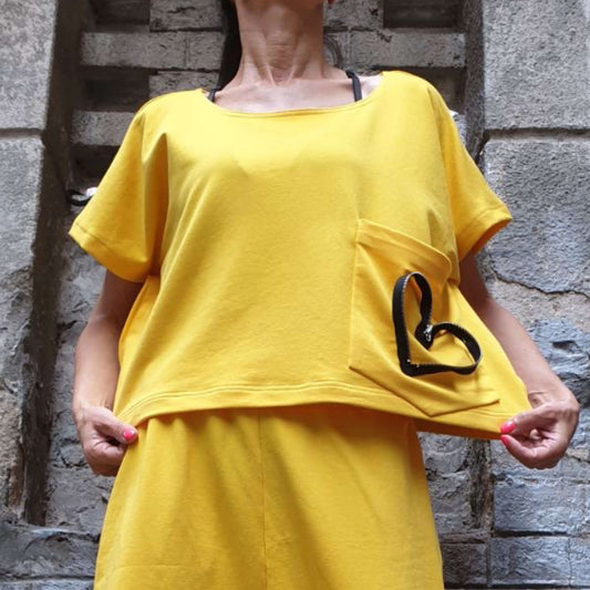 Loose Woman Top - Handmade clothing from AngelBySilvia - Top Designer Brands 